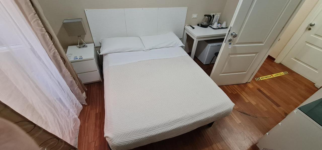 Hotel Martino Ai Monti Рим Номер фото